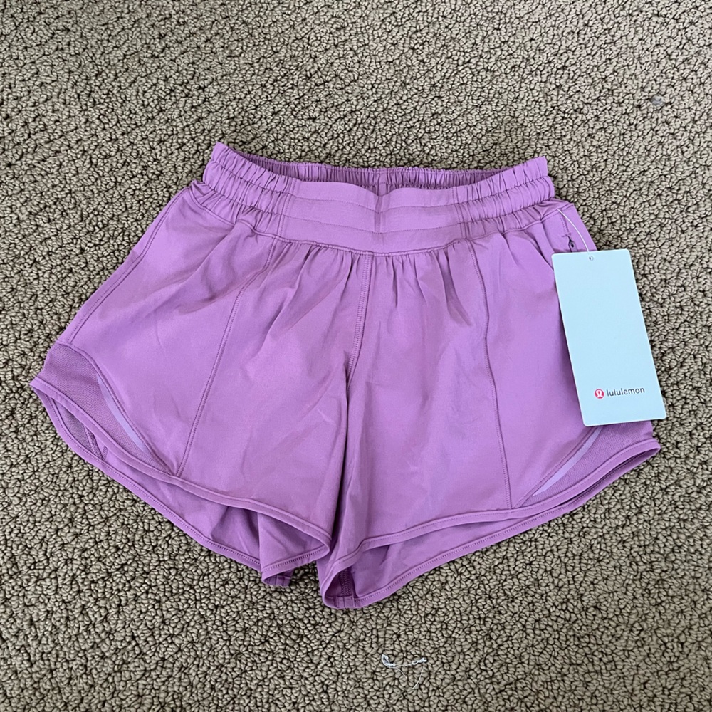 Lululemon hotty hot shorts 4”